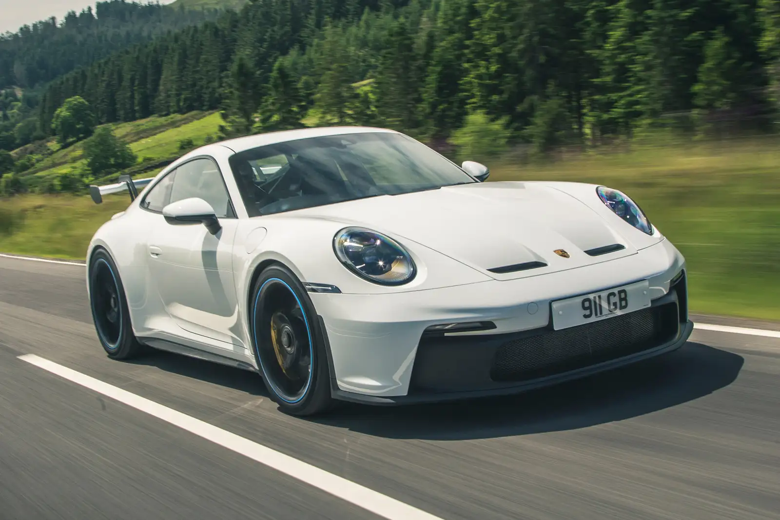 Porsche 911 best wedding car in dubai