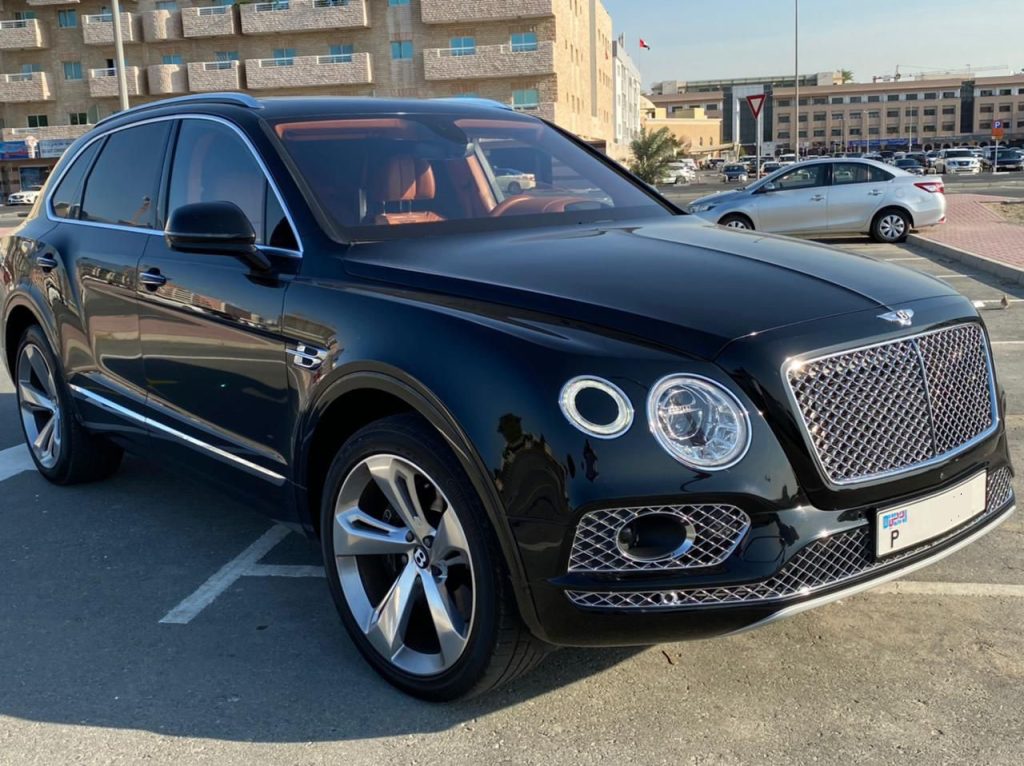 Rent Bentley Bentayga in Dubai