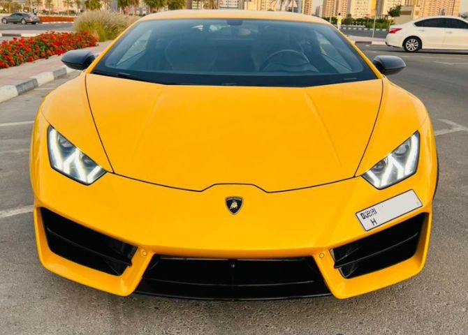 lamborghini rent in dubai